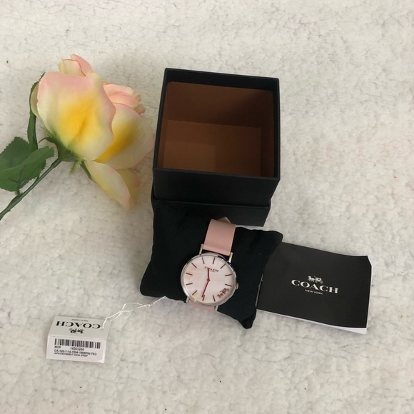 Authentic NWT Coach Perry Watch - Picture 5 of 8